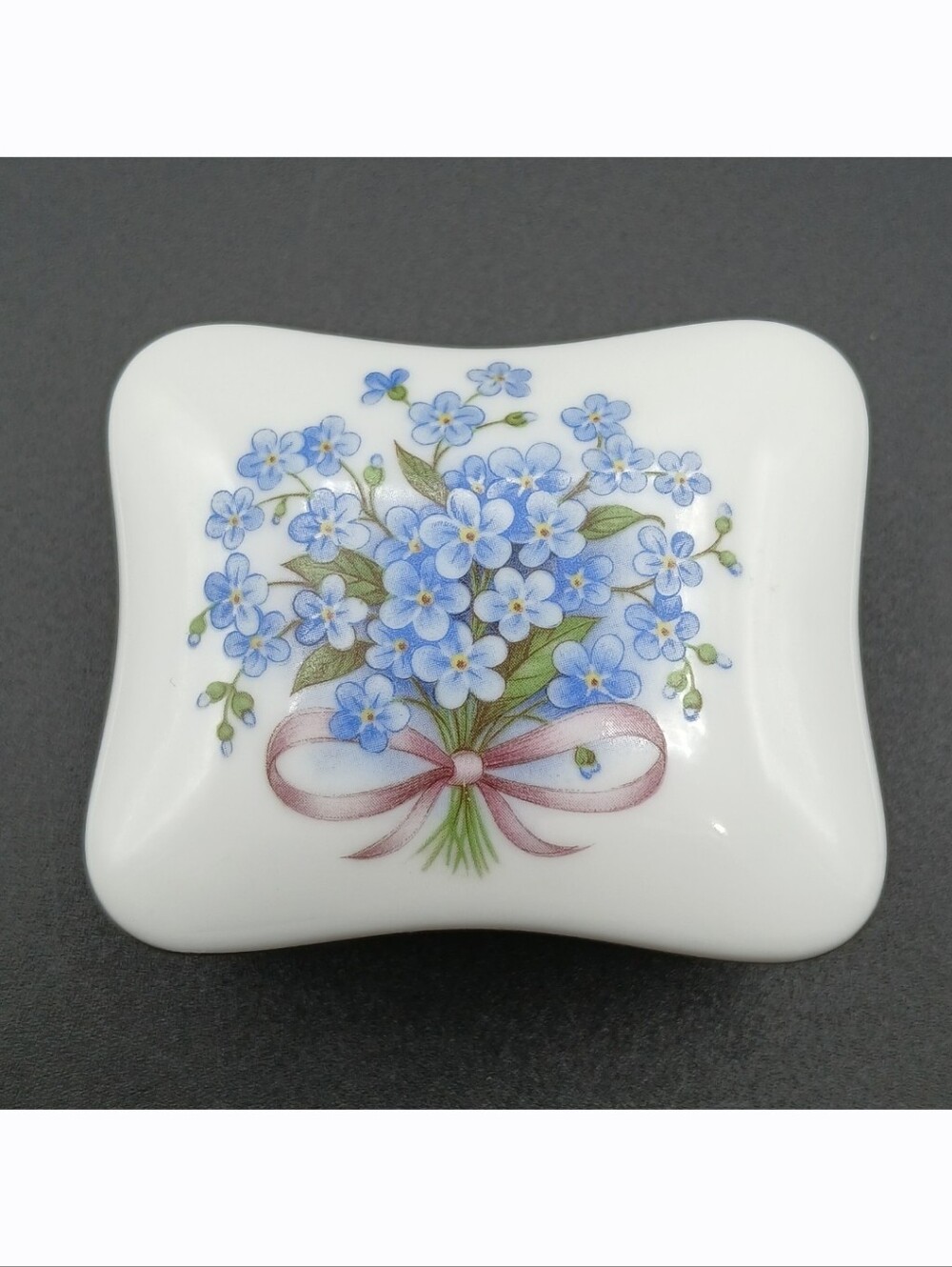Vintage IAAC Ceramics Japan Forget Me Not Floral Trinket Box Alaska State Flower
